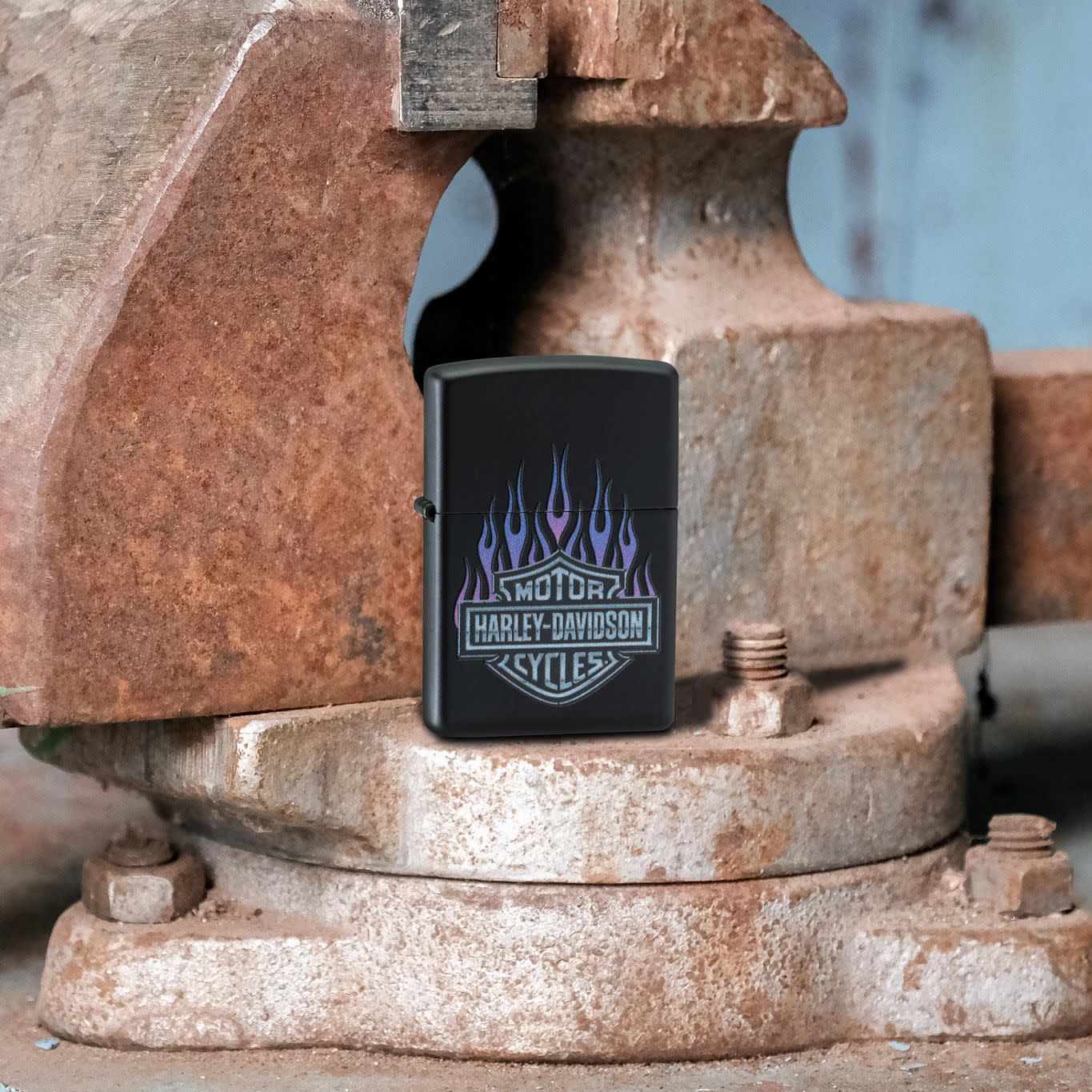 Harley-Davidson® Purple Flames Design - Image 2