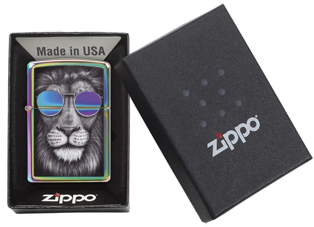 Lion in Sunglasses - Image 5